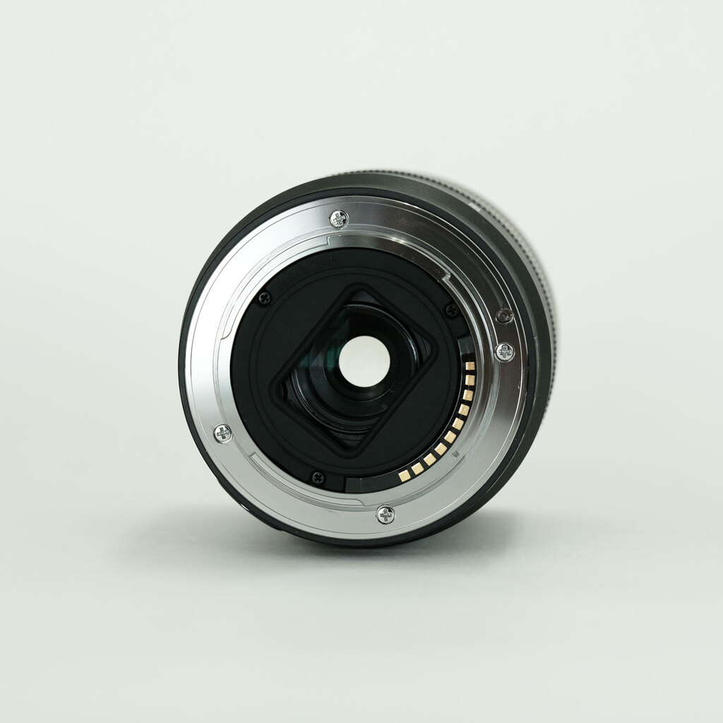 SONY E 18-135mm F3.5-5.6 OSS SEL18135