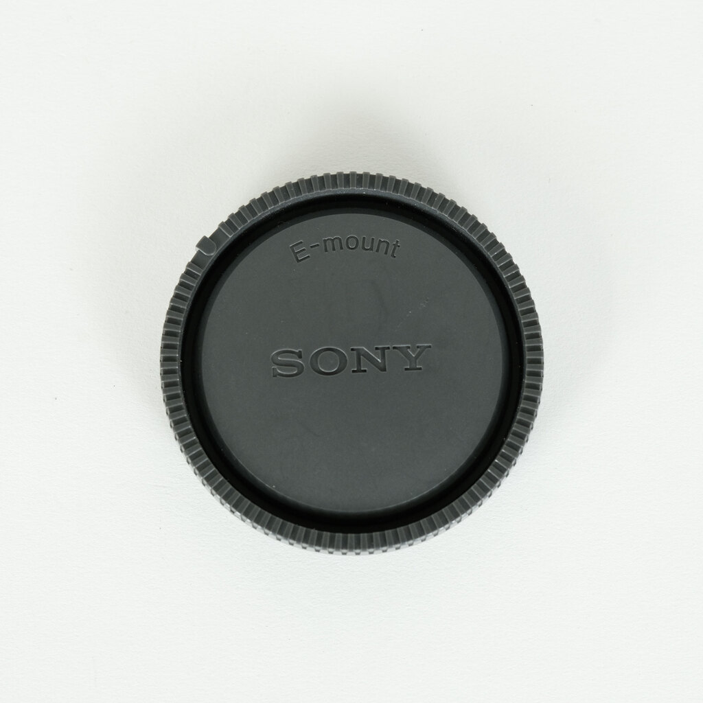 SONY E 35mm F1.8 OSS SEL35F18