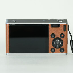FUJIFILM XF1 ブラウン FUJIFILM XF1 ブラウン