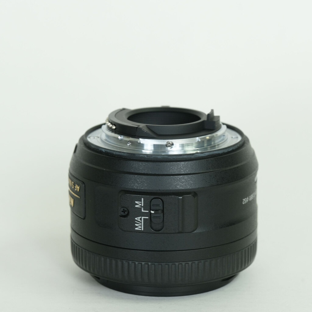 Nikon AF-S DX NIKKOR 35mm f/1.8G