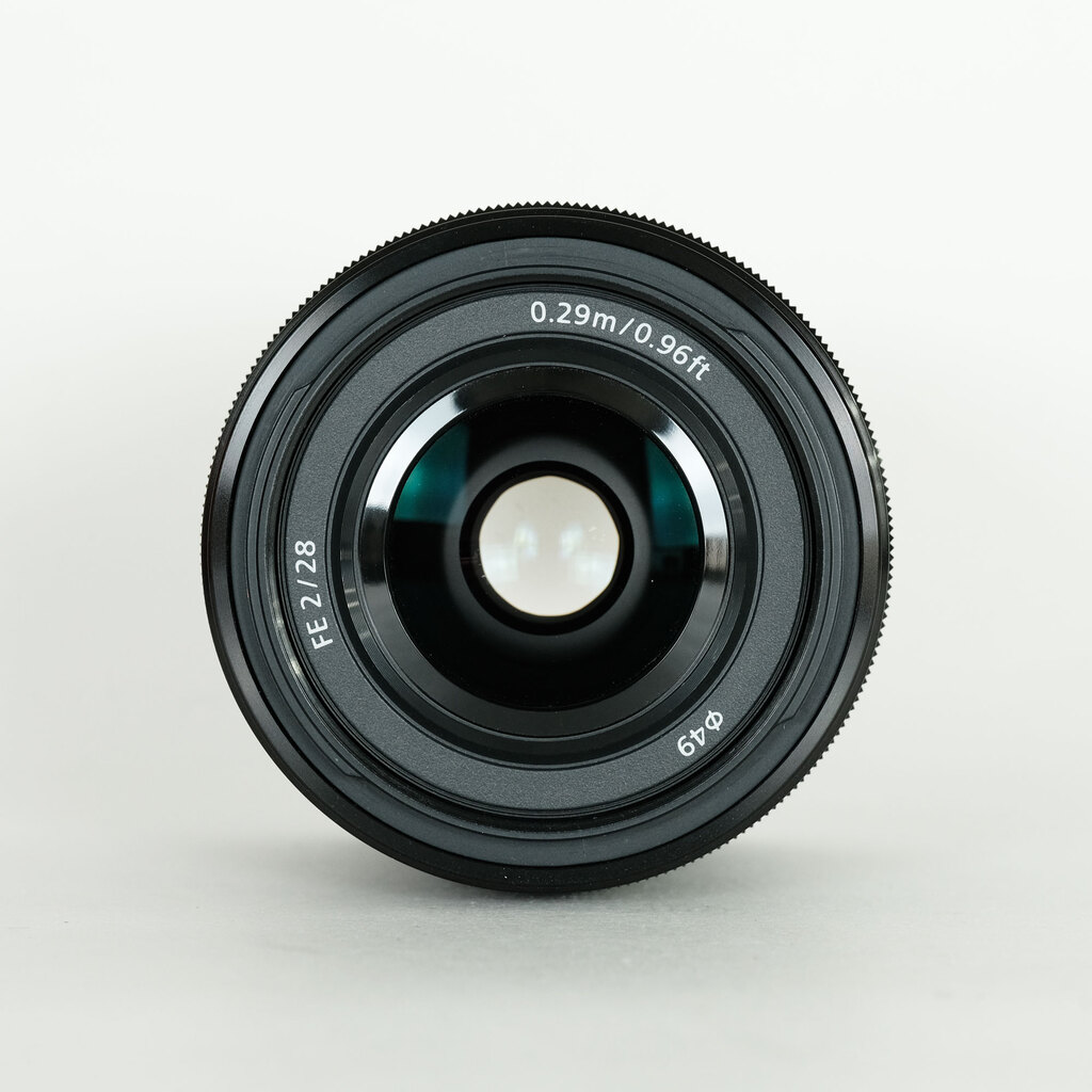 SONY FE 28mm F2 SEL28F20