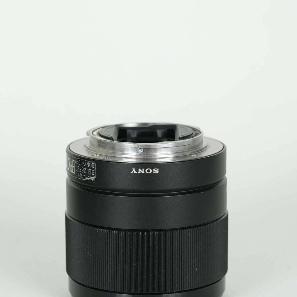 SONY FE 28mm F2 レンズ 　中古品 SONY FE 28mm F2 SEL28F20の出品 | ONE SCENE（ワンシーン）