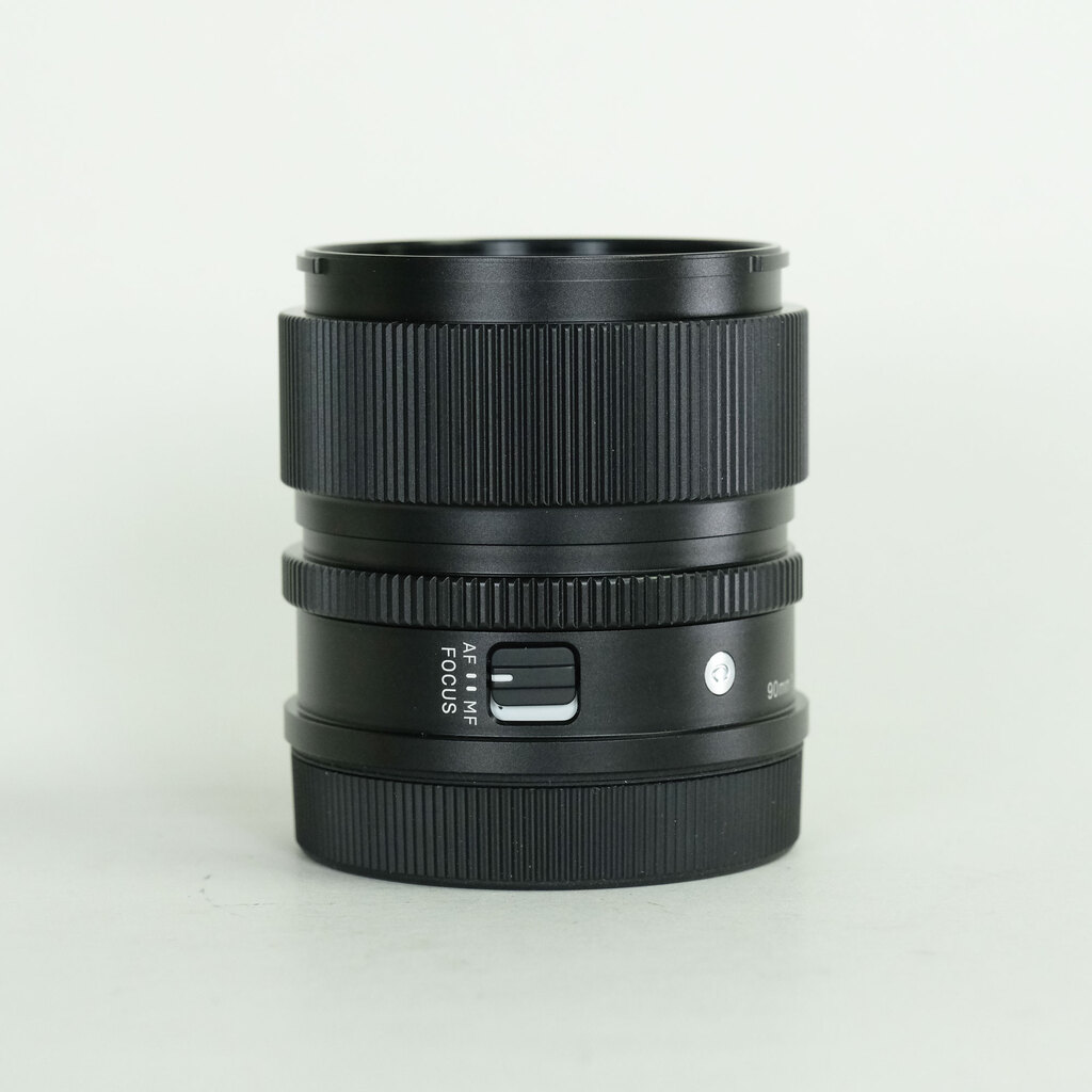 SIGMA 90mm F2.8 DG DN｜Contemporary [ライカL用]