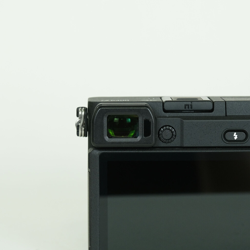 SONY α6400(ILCE-6400) SONY α6400(ILCE-6400)