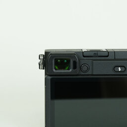 SONY α6400(ILCE-6400) SONY α6400(ILCE-6400)