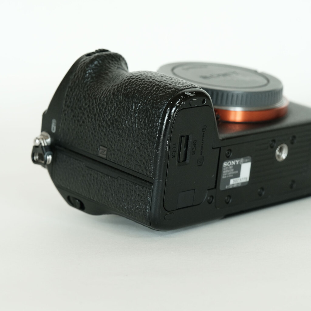 SONY α7 III（ILCE-7M3）