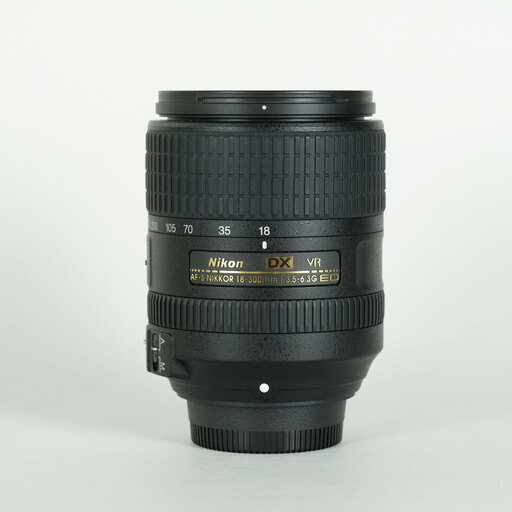 Nikon AF-S DX NIKKOR 18-300mm f/3.5-6.3G ED VRを徹底解説。作例から