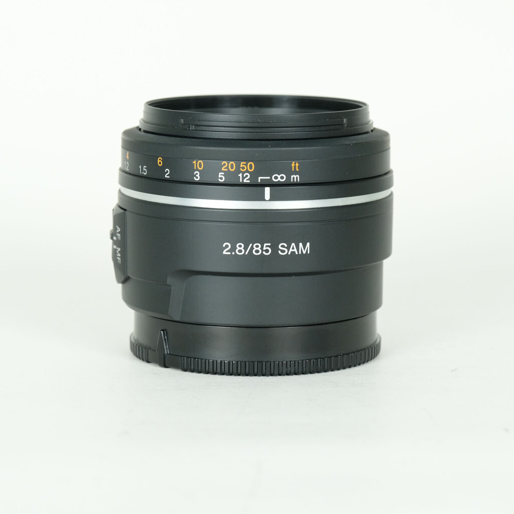 SONY 85mm F2.8 SAM SAL85F28