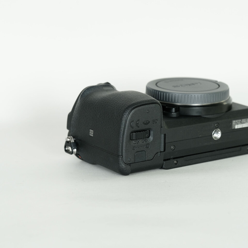 SONY α6400（ILCE-6400）