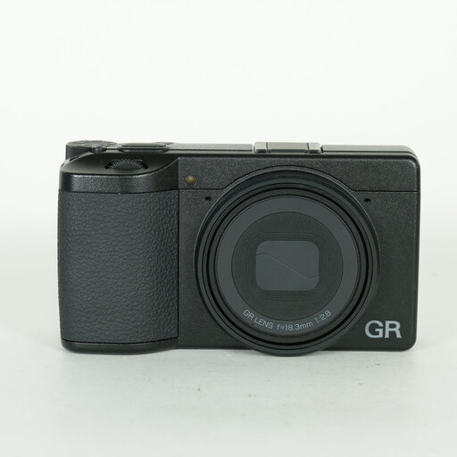RICOH GR IV