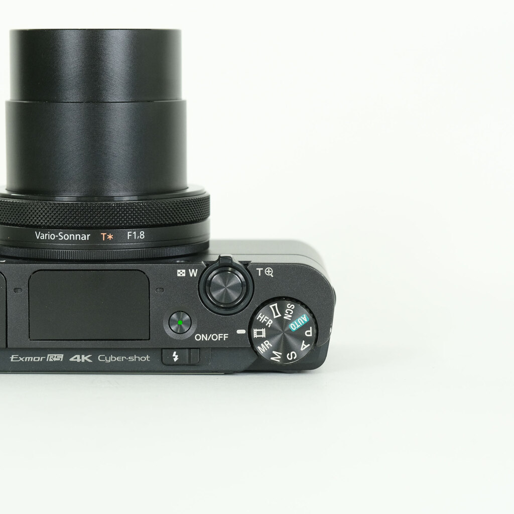 SONY Cyber-shot DSC-RX100M5