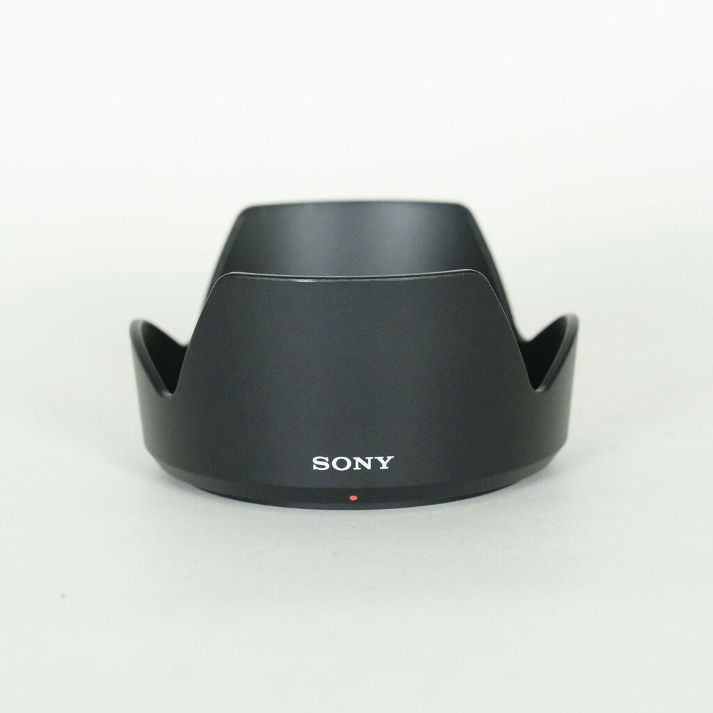 SONY E 18-135mm F3.5-5.6 OSS SEL18135