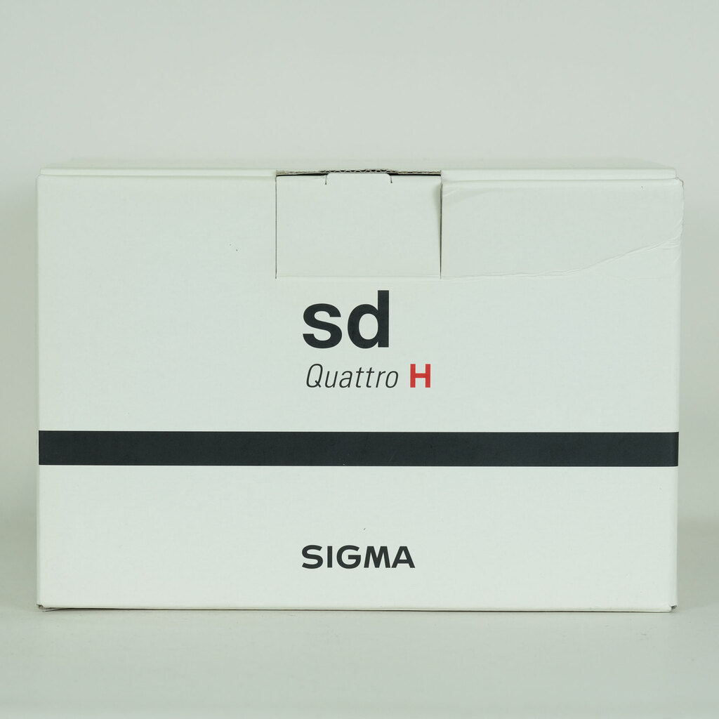 SIGMA sd Quattro H