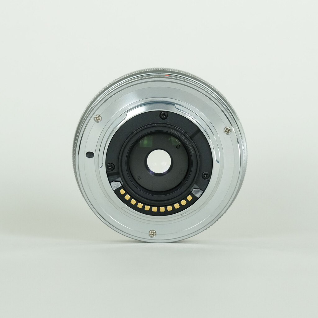 OLYMPUS M.ZUIKO DIGITAL ED 14-42mm F3.5-5.6 EZ シルバー