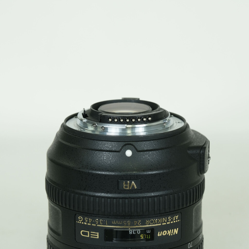 Nikon AF-S NIKKOR 24-85mm F3.5-4.5G ED VR
