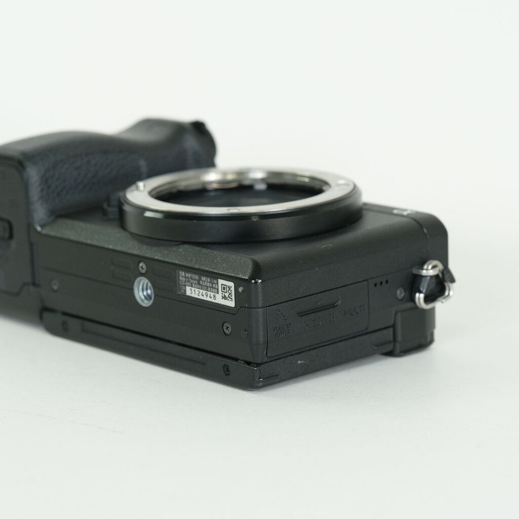 SONY α6400（ILCE-6400）