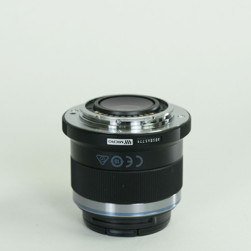 OLYMPUS M.ZUIKO DIGITAL 45mm F1.8