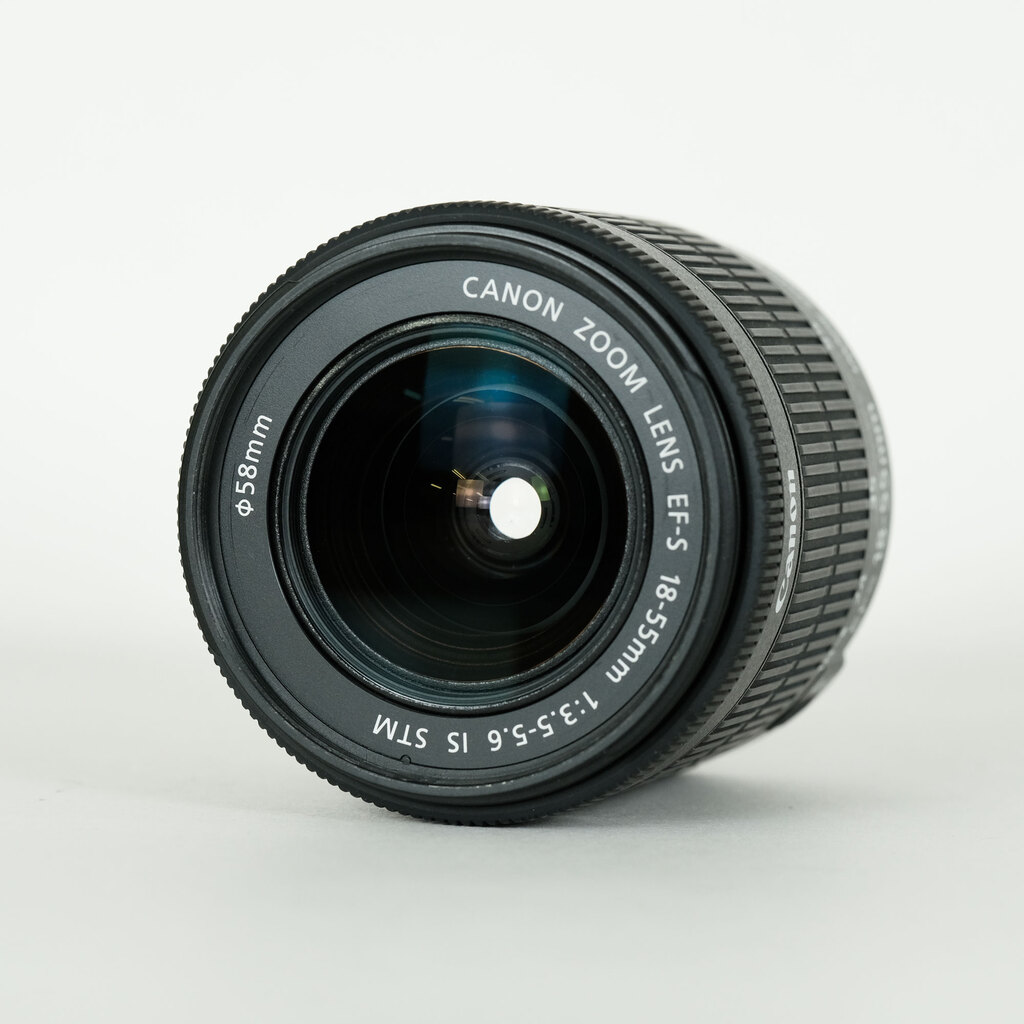 Canon EF-S18-55mm F3.5-5.6 IS STM