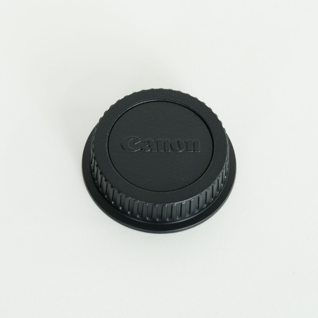 Canon EF-S18-135mm F3.5-5.6 IS USM