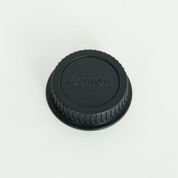 Canon EF-S18-135mm F3.5-5.6 IS USM