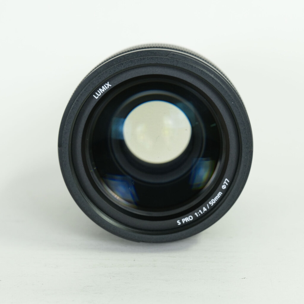 Panasonic LUMIX S PRO 50mm F1.4