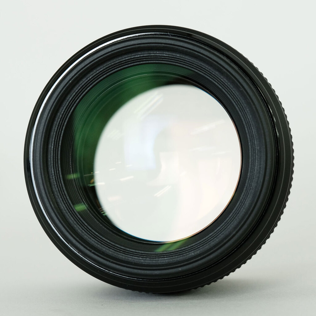 Canon EF85mm F1.8 USMの出品 | ONE SCENE（ワンシーン）