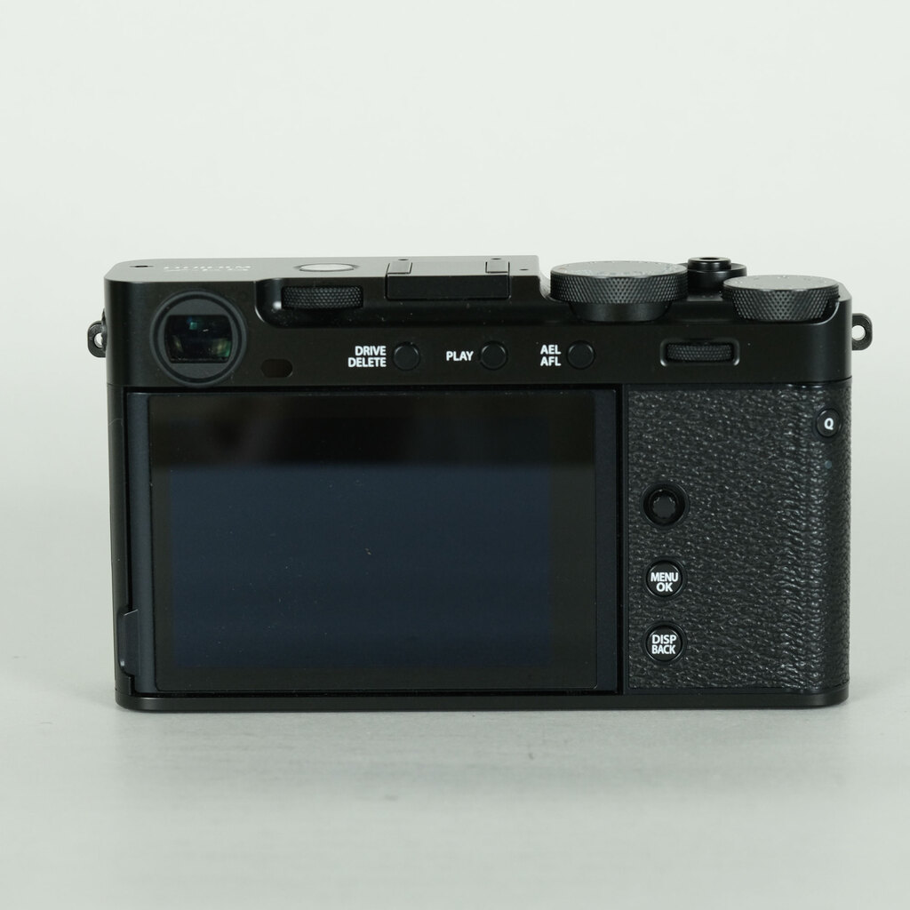 FUJIFILM X-E5 [�{�f�B �u���b�N]