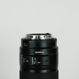 Canon EF70-300mm F4-5.6 IS USM