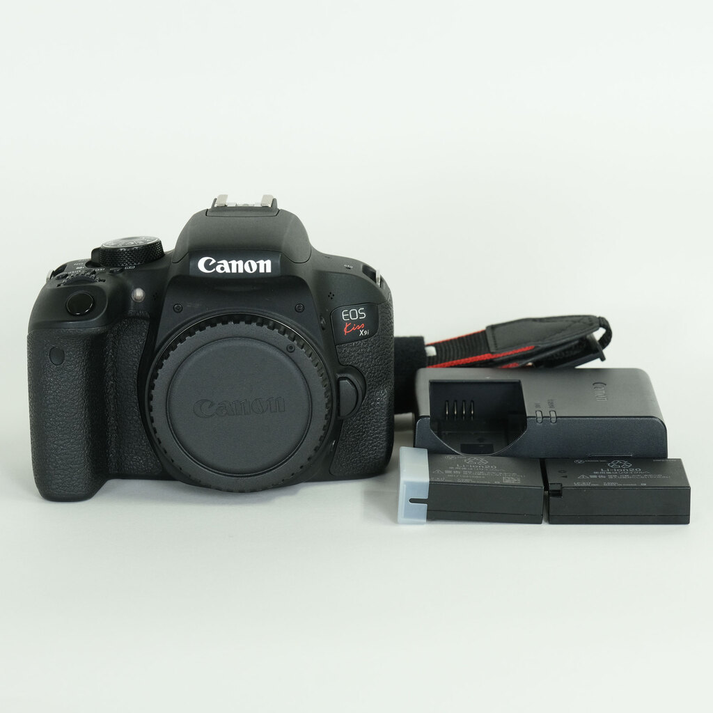 Canon EOS Kiss X9i