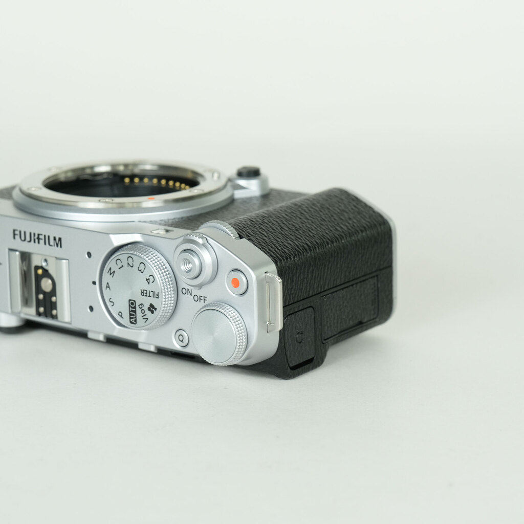 FUJIFILM X-M5 FUJIFILM X-M5