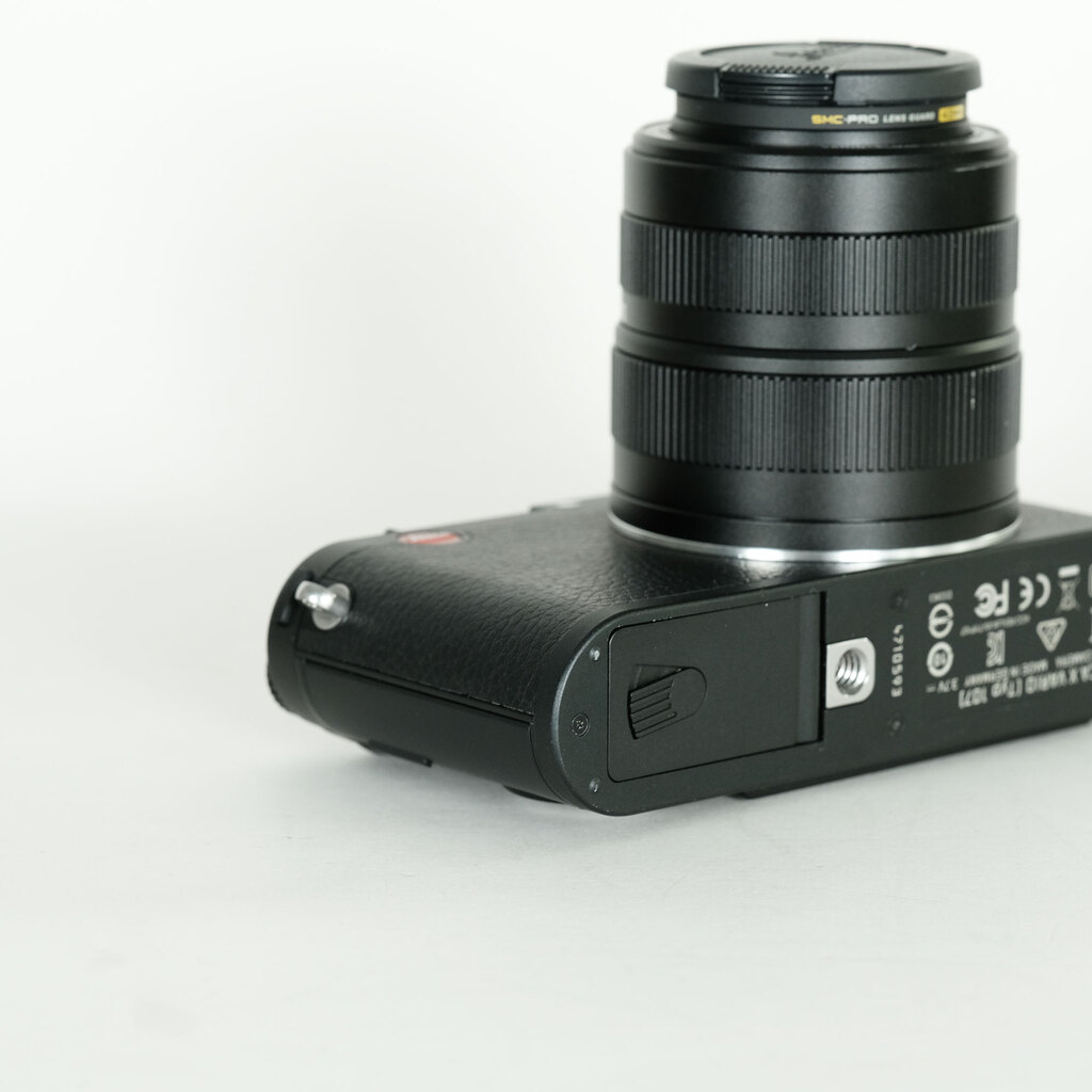 LEICA X Vario (Typ107) ブラック