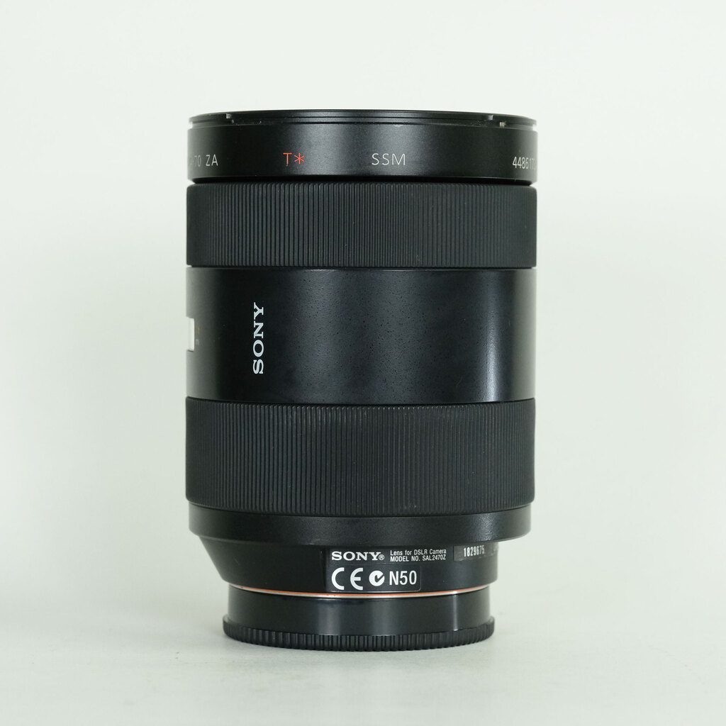 SONY Vario-Sonnar T* 24-70mm F2.8 ZA SSM SAL2470Z SONY Vario-Sonnar T* 24-70mm F2.8 ZA SSM SAL2470Z
