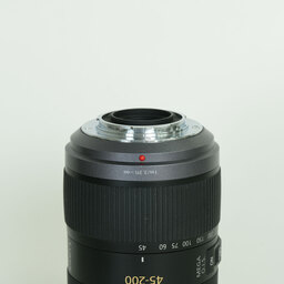 Panasonic LUMIX G VARIO 45-200mm F4.0-F5.6 MEGA O.I.S. H-FS045200