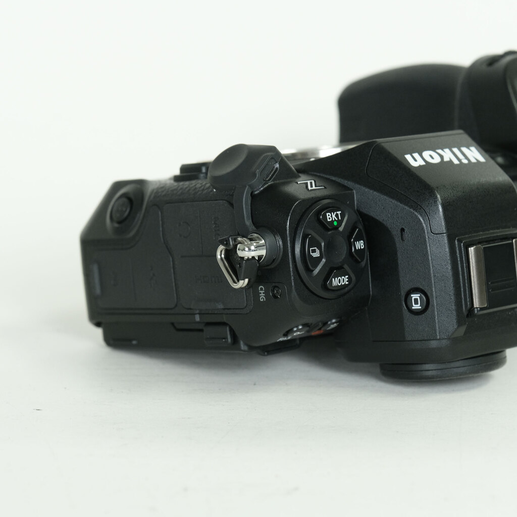Nikon Z8