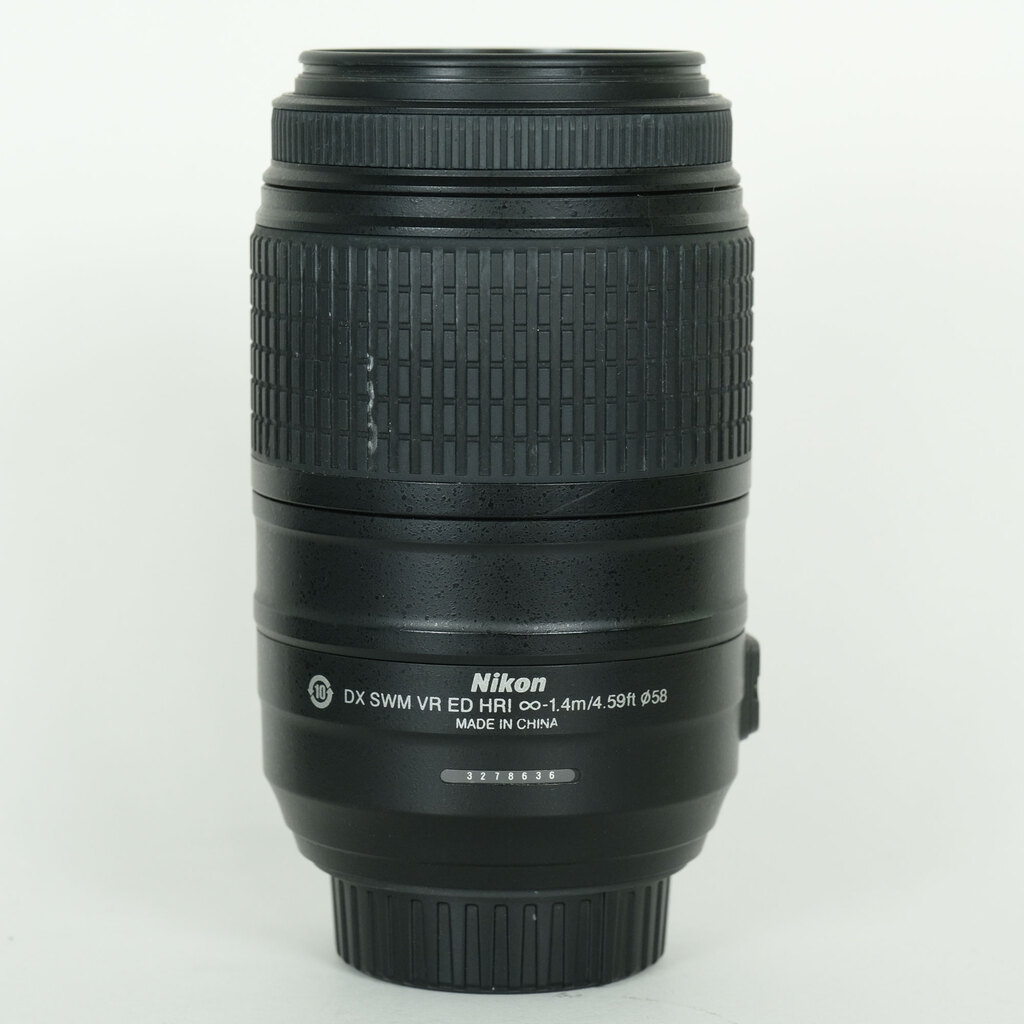 Nikon AF-S DX NIKKOR 55-300mm F4.5-5.6G ED VR Nikon AF-S DX NIKKOR 55-300mm F4.5-5.6G ED VR