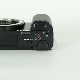 SONY VLOGCAM ZV-E10 SONY VLOGCAM ZV-E10