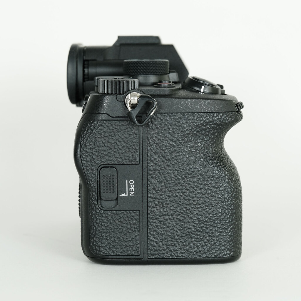 SONY α7 IV(ILCE-7M4) SONY α7 IV(ILCE-7M4)