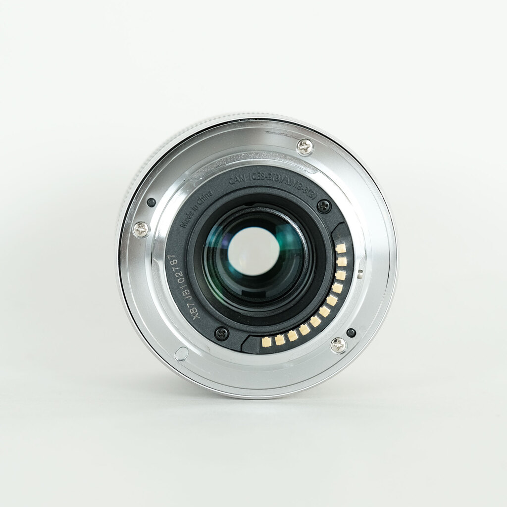 Panasonic LUMIX DMC-GF7W（シルバー、ダブルレンズキット） Amazon | パナソニック ミラーレス一眼カメラ DMC-GF7ダブルズーム