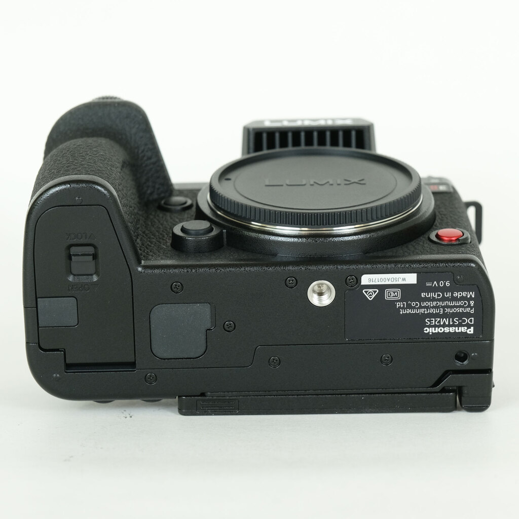 Panasonic LUMIX DC-S1M2ES ボディ