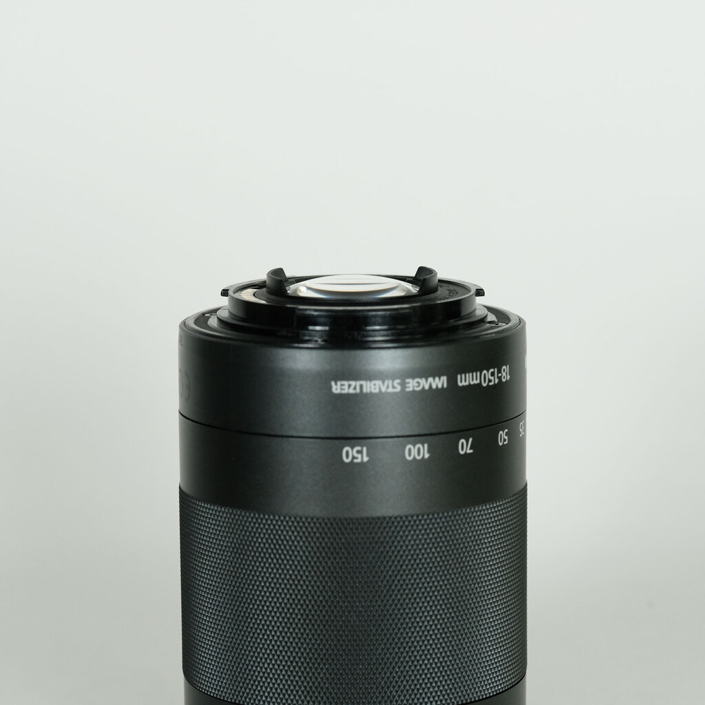 Canon EF-M18-150mm F3.5-6.3 IS STM