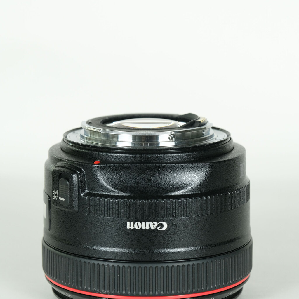 Canon EF50mm F1.2L USMの出品 | ONE SCENE（ワンシーン）