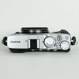 FUJIFILM X-E3