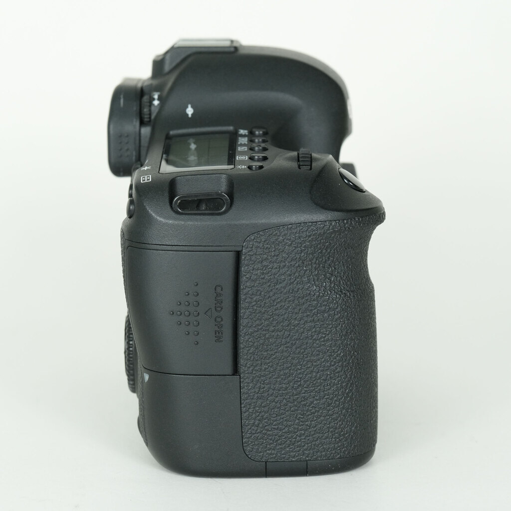Canon EOS 6Dの出品 | ONE SCENE（ワンシーン）
