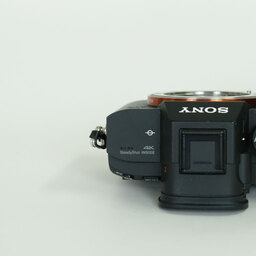 SONY α7 III(ILCE-7M3) SONY α7 III(ILCE-7M3)