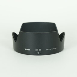 Nikon AF-S DX NIKKOR 18-300mm f/3.5-6.3G ED VR