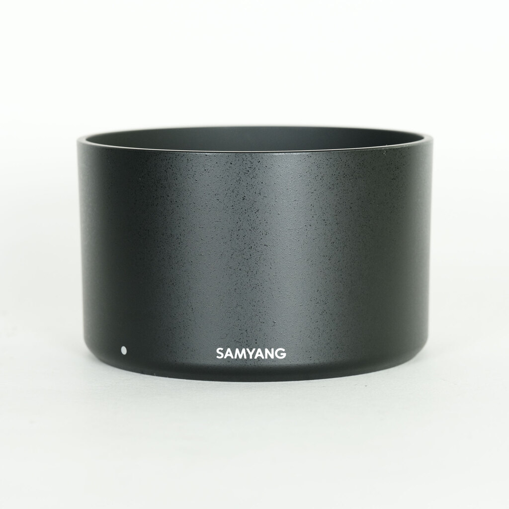 SAMYANG 135mm F2.0 (ニコンF用)CPU付