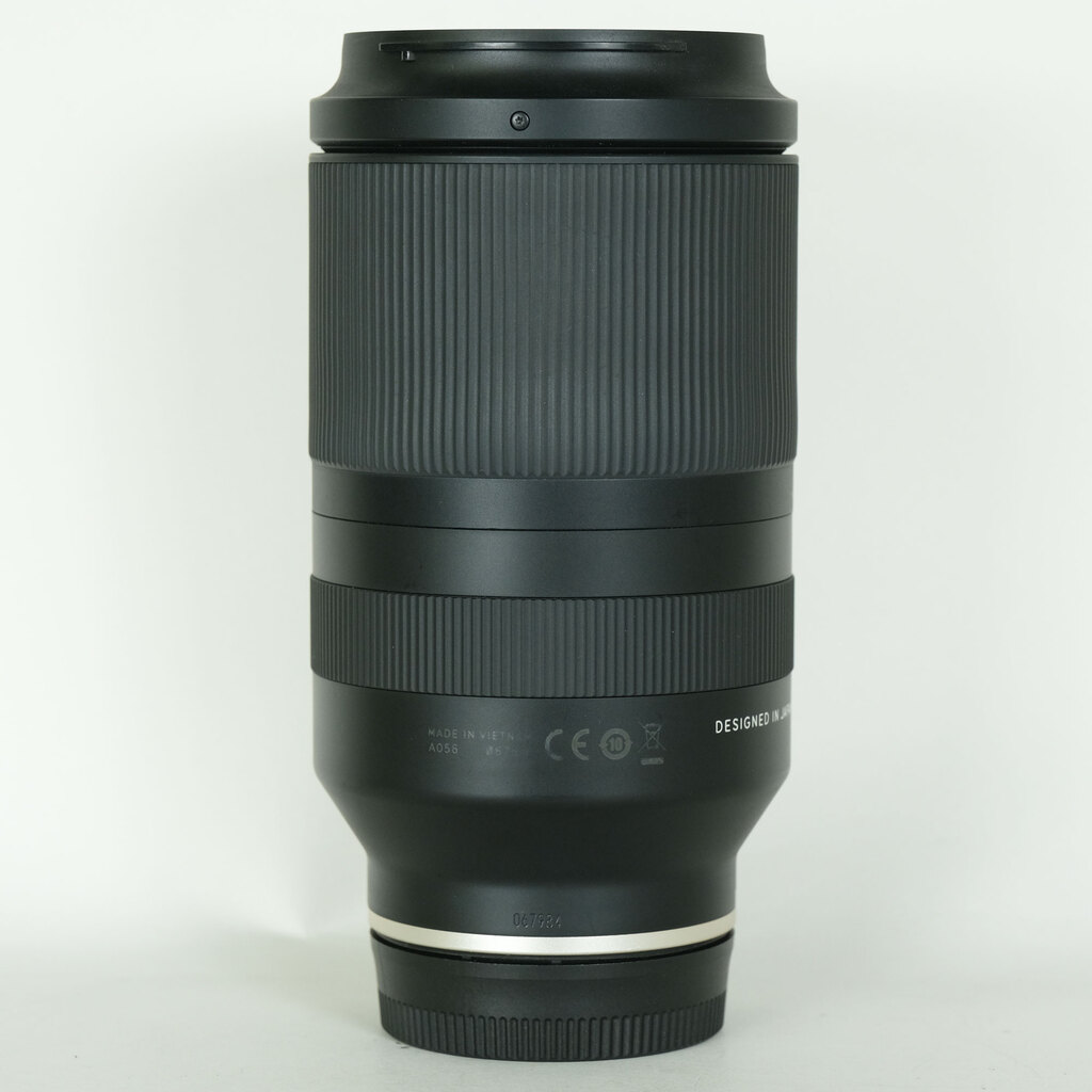 TAMRON 70-180mm F/2.8 Di III VXD (Model A056) [ ソニーE用 ]