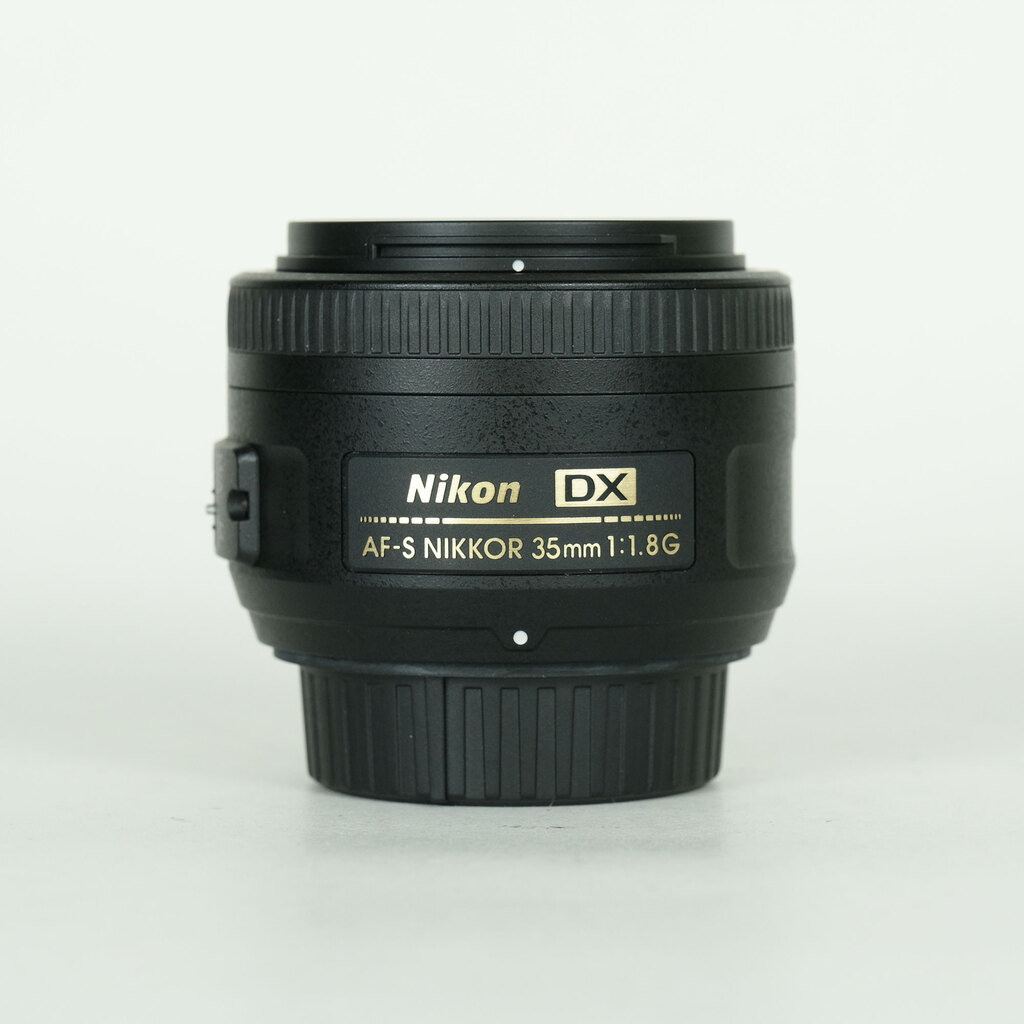 AF-S DX NIKKOR 35mm f/1.8G 中古価格比較 - 価格.com