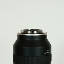 TAMRON 70-180mm F/2.8 Di III VXD (Model A056) [ ソニーE用 ]