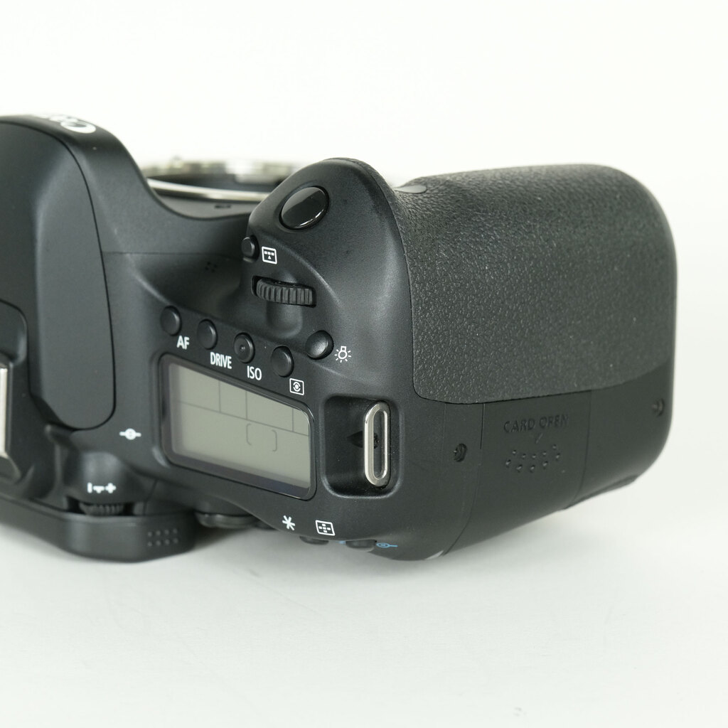 Canon EOS 80D